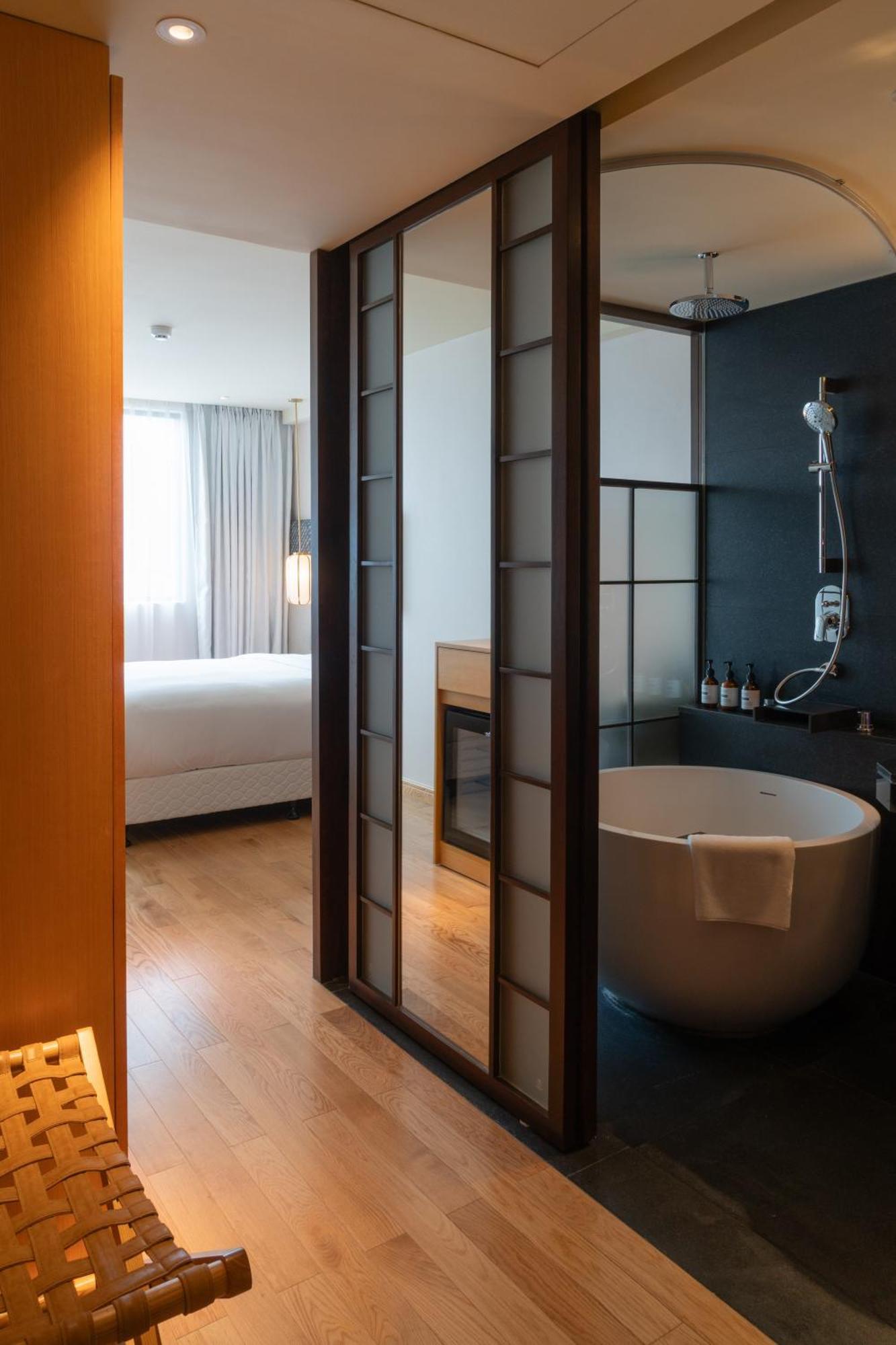 Suzu Saigon - A Boutique Hotel โฮจิมินห์ซิตี้ ภายนอก รูปภาพ